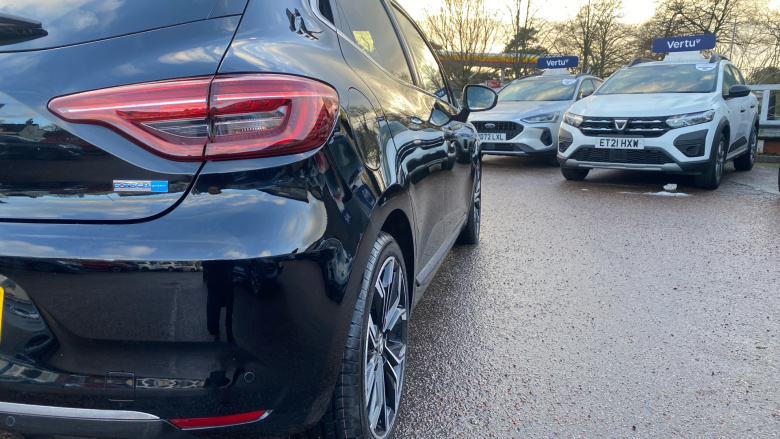 Renault Clio 1.6 E-TECH full hybrid 145 Techno 5dr Auto Hybrid Hatchback